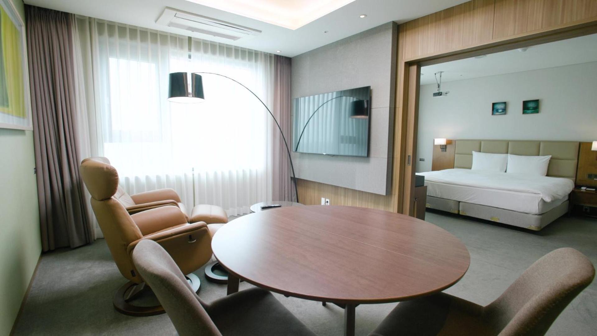 Grabel Hotel Jeju Buitenkant foto