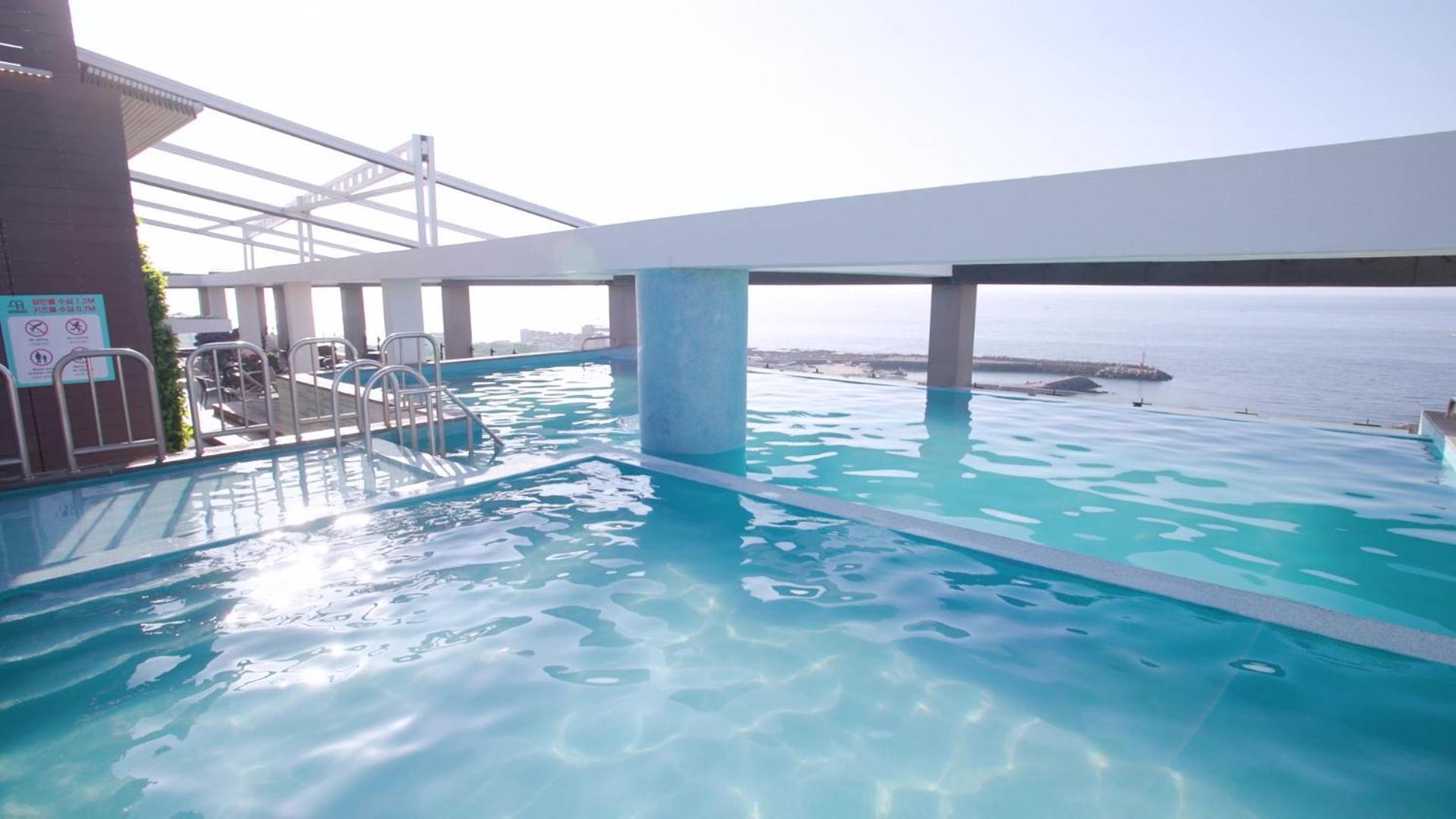 Grabel Hotel Jeju Buitenkant foto