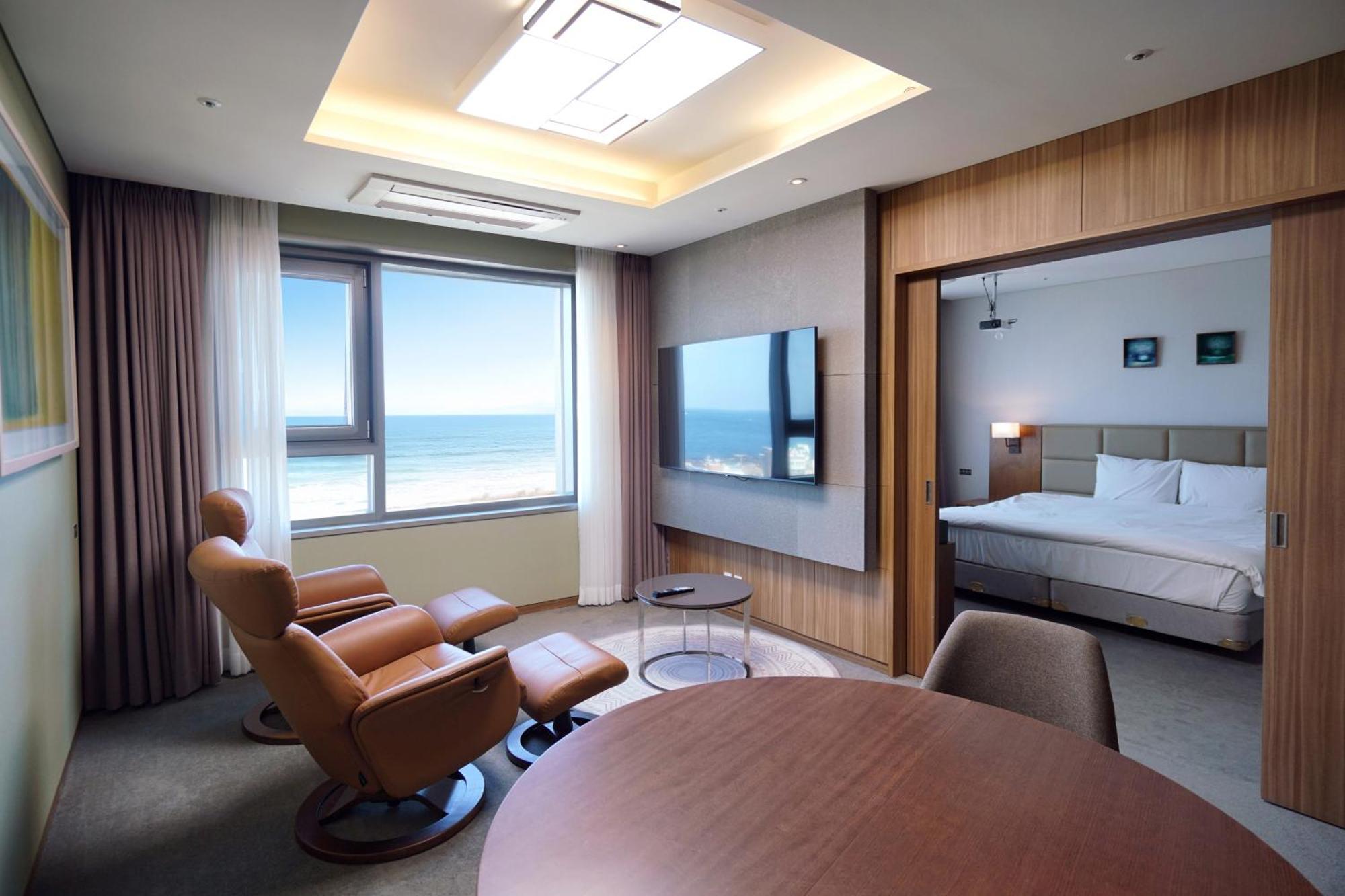 Grabel Hotel Jeju Buitenkant foto