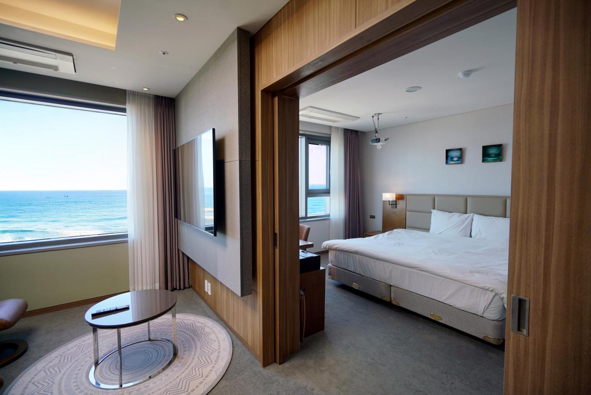 Grabel Hotel Jeju Buitenkant foto
