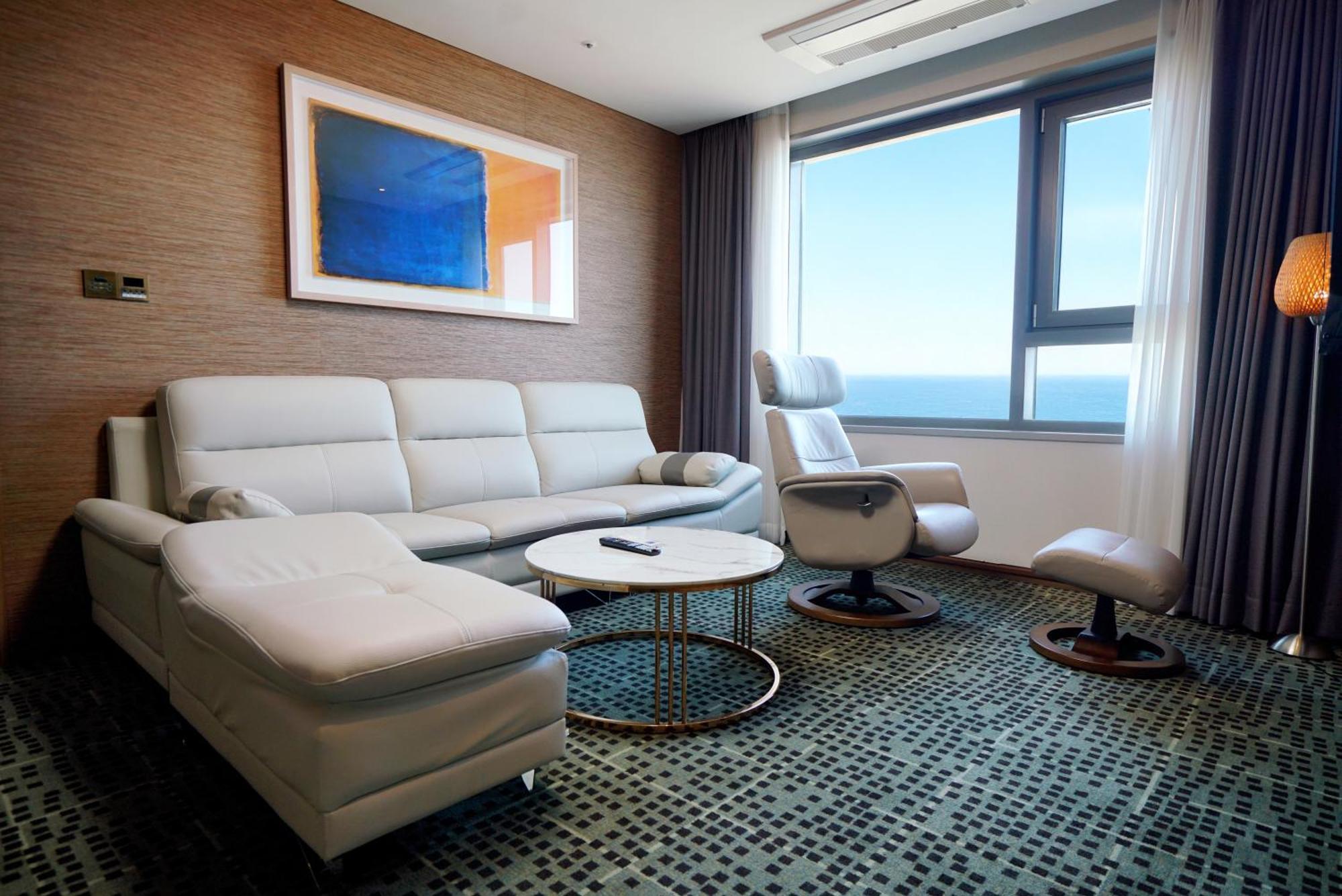 Grabel Hotel Jeju Buitenkant foto